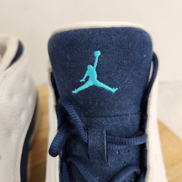 Air Jordan 13 Low Hornets - Picture 5 of 13
